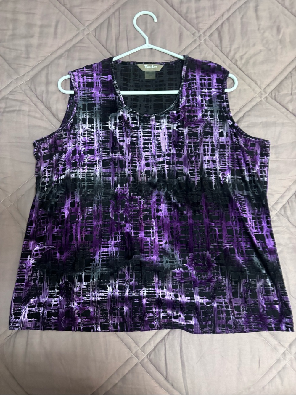 TanJay Purple & Black Abstract Scoop Neck Tank